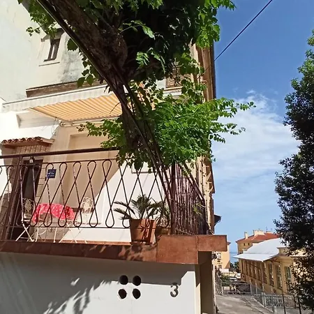 아파트 Laurel Center 오파티아