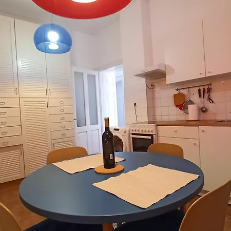 Laurel Center * אופטיה